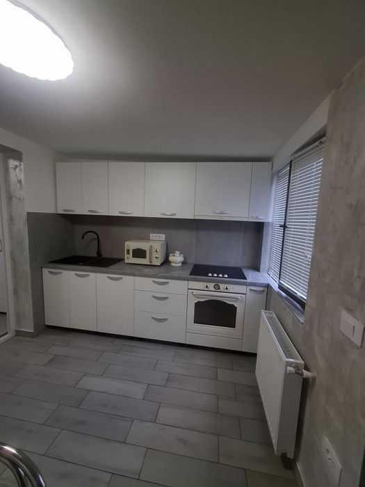 Inchiriez garsoniera