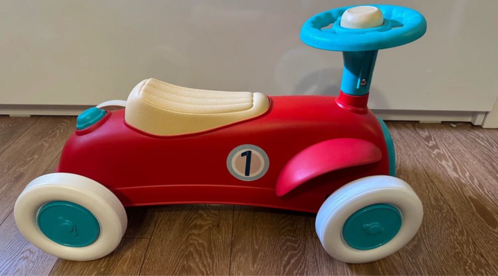 Masinuta copii Clementoni