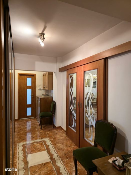 Vanzare Apartament 4 Camere Decomandat | 115 MP- Decebal - P-ta Muncii