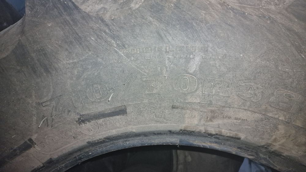 Продам шины от БЮЛЛЕРА