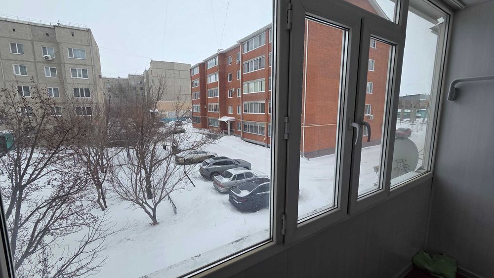 Продам 2 комнатную в 7 микрорайоне