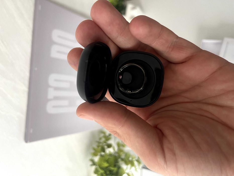 Smart Ring Colmi - Смарт Пръстен Colmi - Смарт Пръстен с Приложение за Телефона - Работи с Apple Health и Health Connect - Чисто Нов (размер 8)