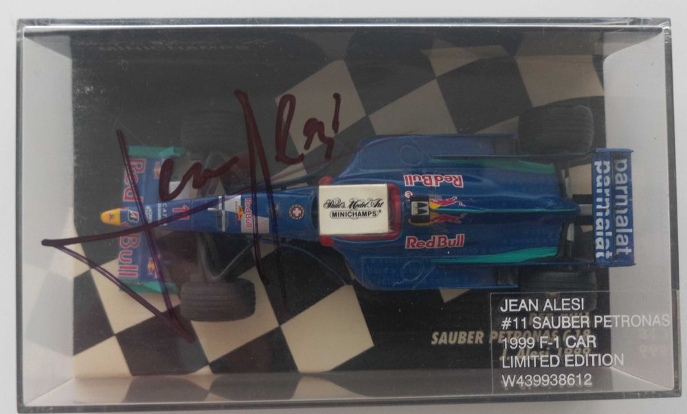 1/43 Red Bull Sauber Petronas C18 – Jean Alesi(1999) с автограф