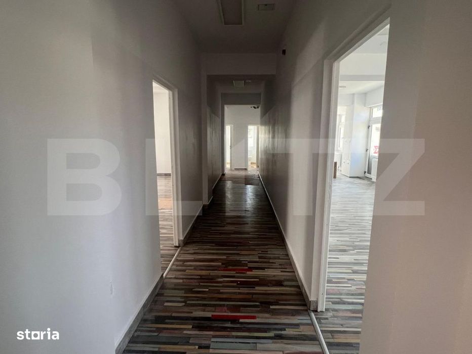 Cladire de birouri D+P+3+M, 1200 mp utili, 40 locuri parcare, acces ex