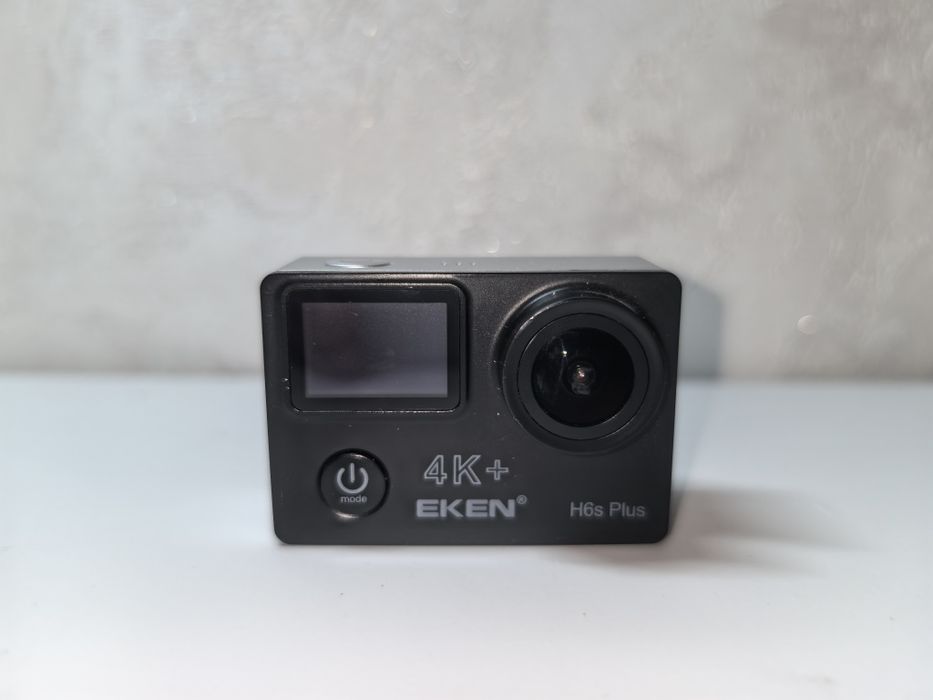 Продам экшн-камеру EKEN