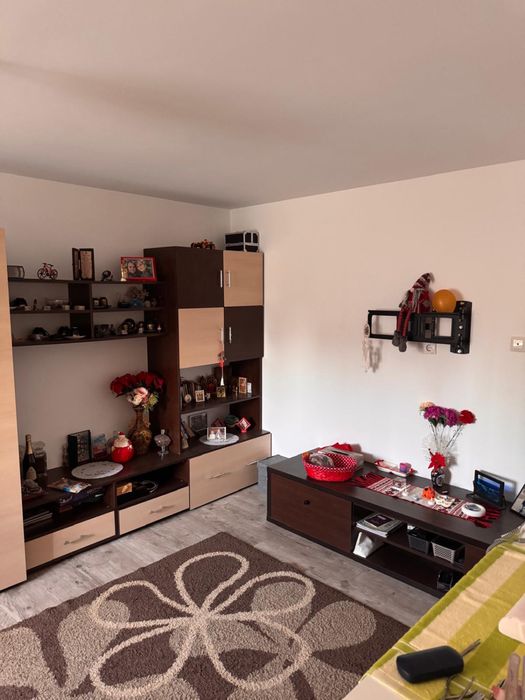 Vand casa + 2100 mp teren Frumusani