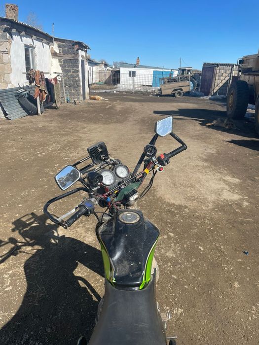 Мотоцикл 150 куб