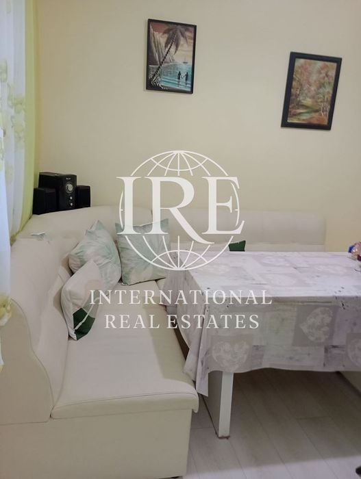 Продава се Четиристаен апартамент в Варна, Възраждане 4 - 100 кв.м за 964 €/кв.м - Снимка #9