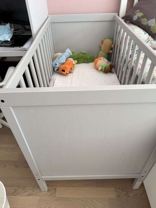 Patut de lemn pt bebelusi Sundvik Ikea + saltea