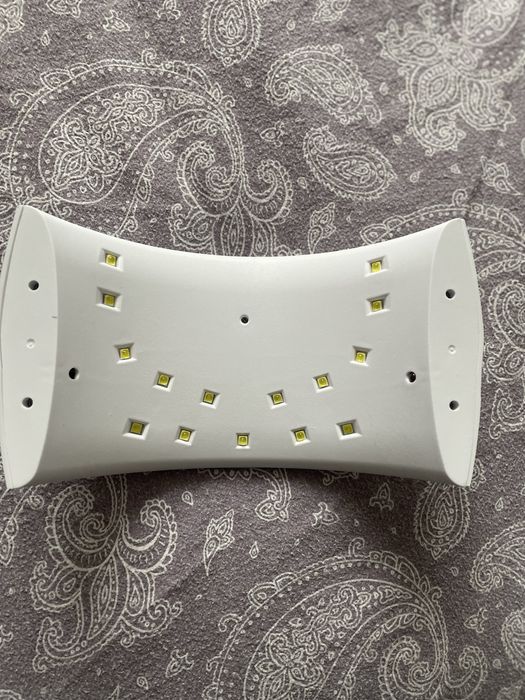 Uv лампа за гел лак