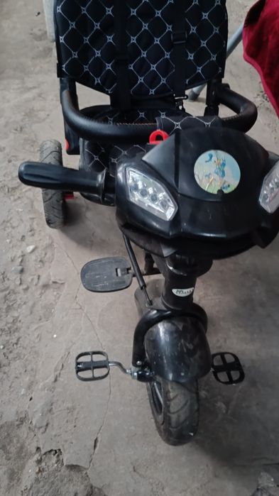 Vând Tricicleta de copii