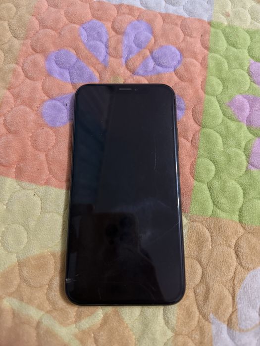 IPhone X в идияльном состояний