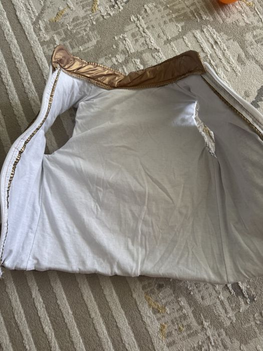 Безрукавки для девочек