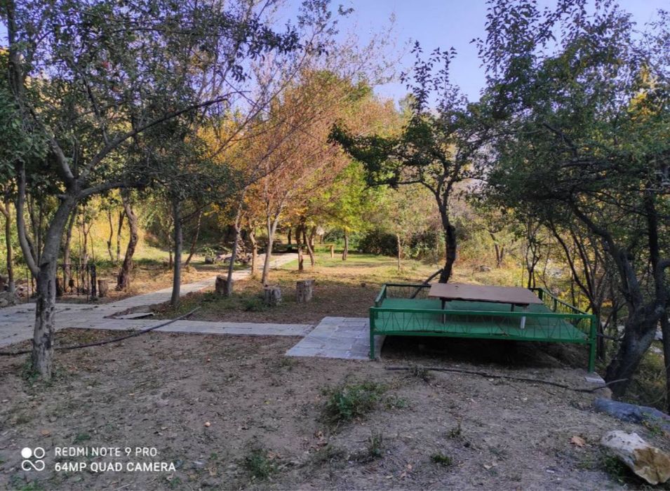 Зона отдыха Чарвак Кизил сув