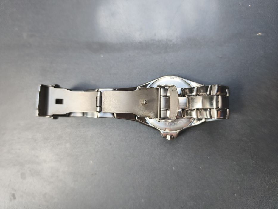 adidas кварцов аналогов часовник, черен циферблат, среб