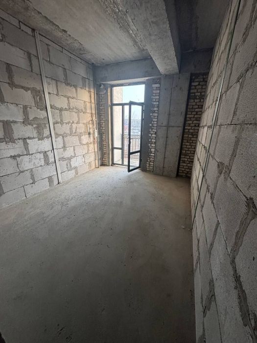 2 хонали каробка квартира сотилади