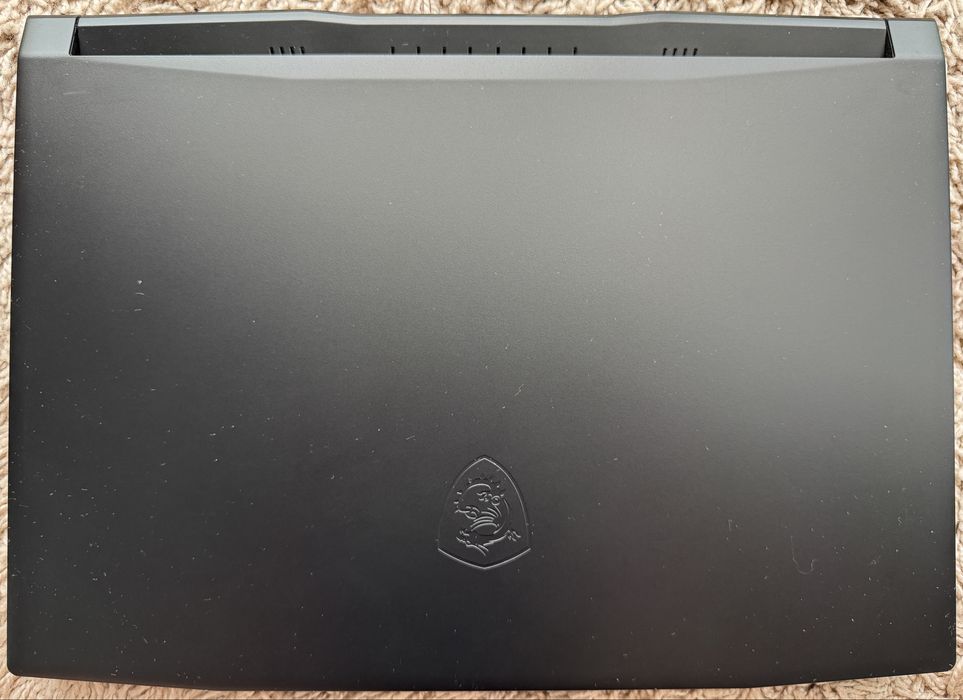 Ноутбук MSI Katana GF66 11UD
