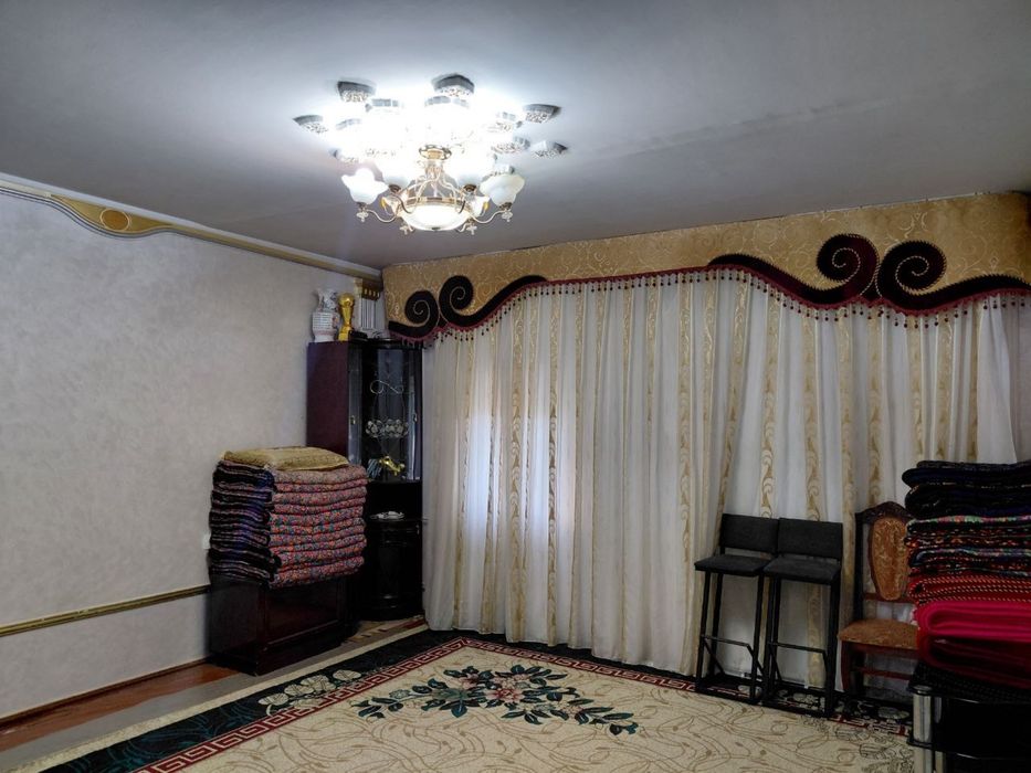 Дуржба Народов 4/3/9 Тоза ремонт.Обш:90 к.Ор.р: Комолон ош,Райхон кафе