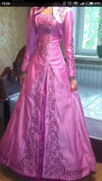 Платье в нац- ом стиле