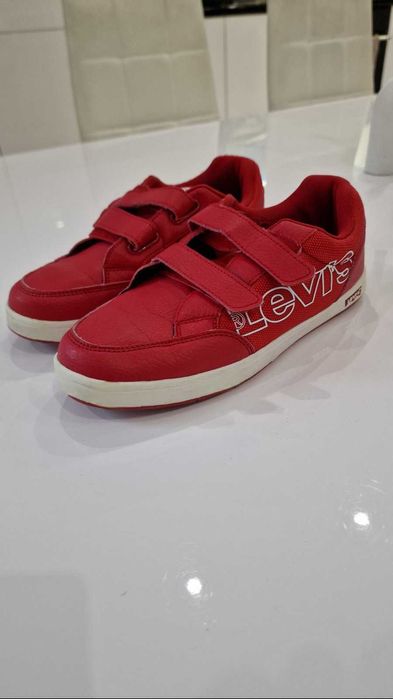 Маратонки Levis оригинални