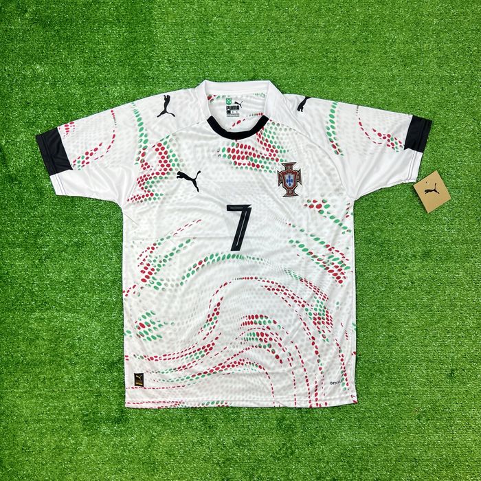 Най-новата национална футболна тениска на Португалия/Роналдо/Ronaldo/