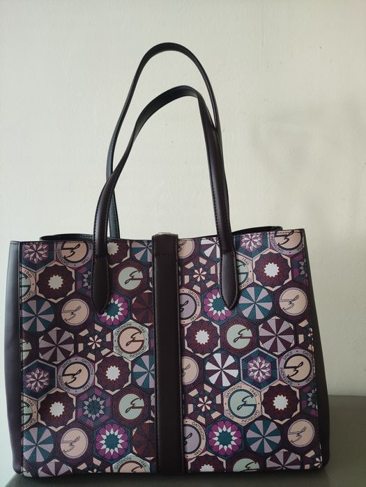 Нова дамска чанта Gattinoni