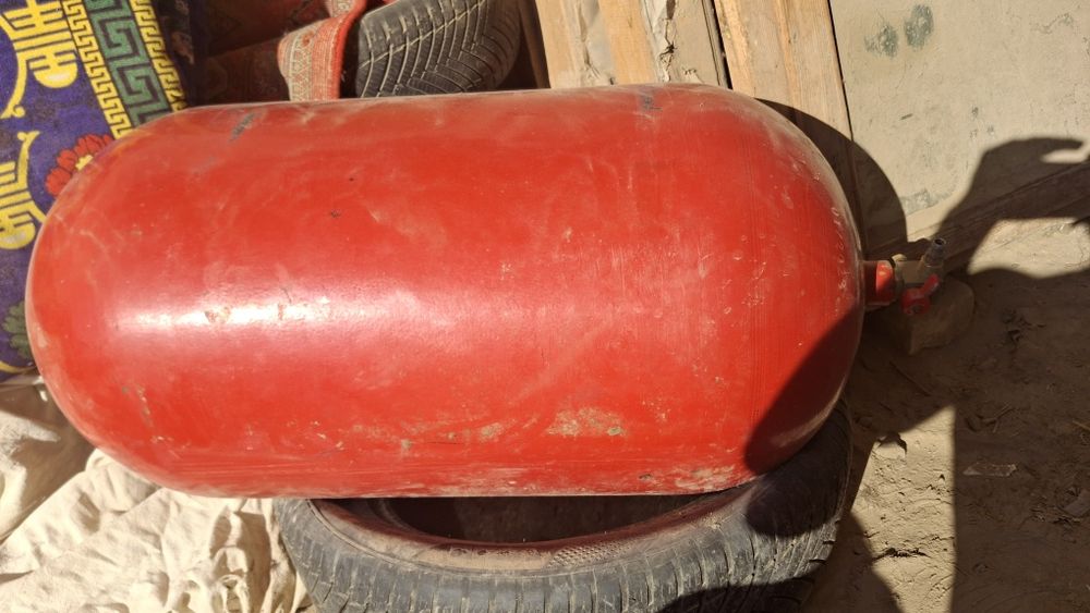 Газ балон сотилади