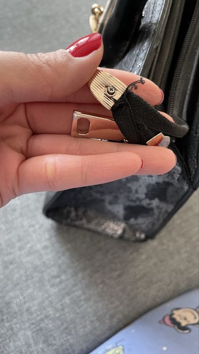 Продам сумку из кожзама