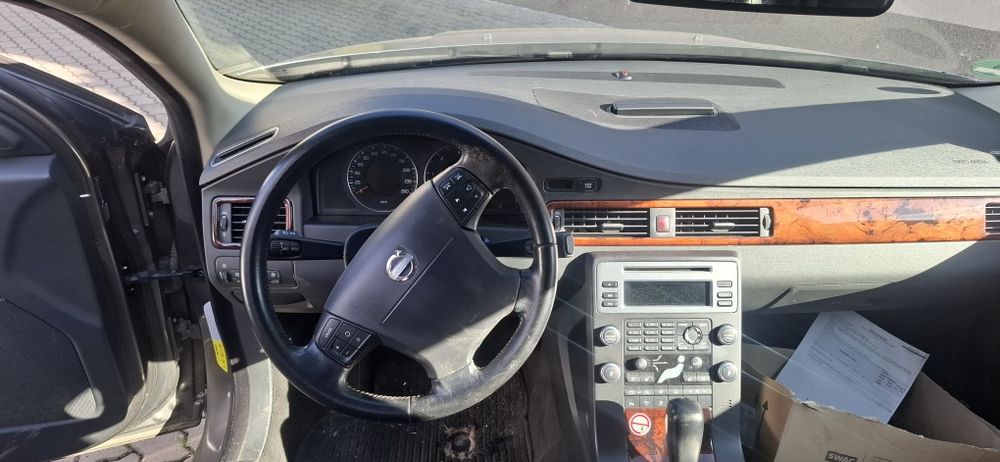 Vând Volvo S 80.