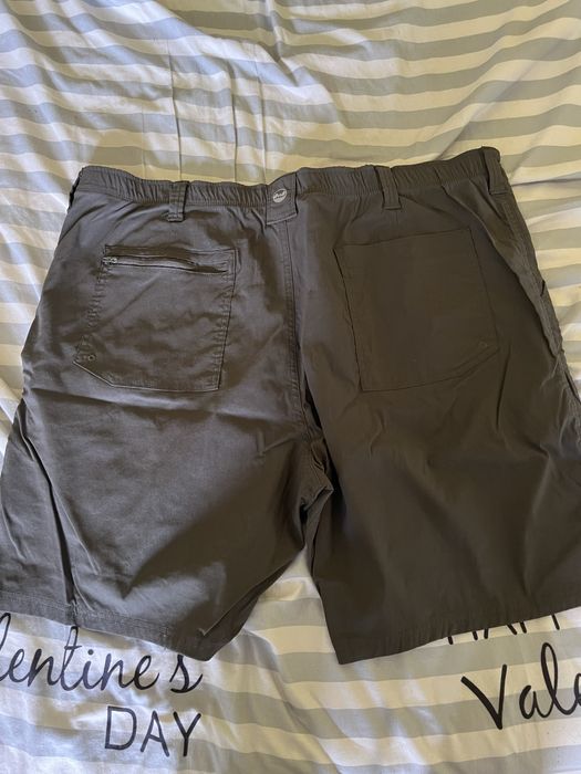 Къси панталони 44