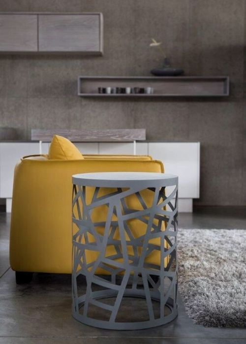 Журнальный столик