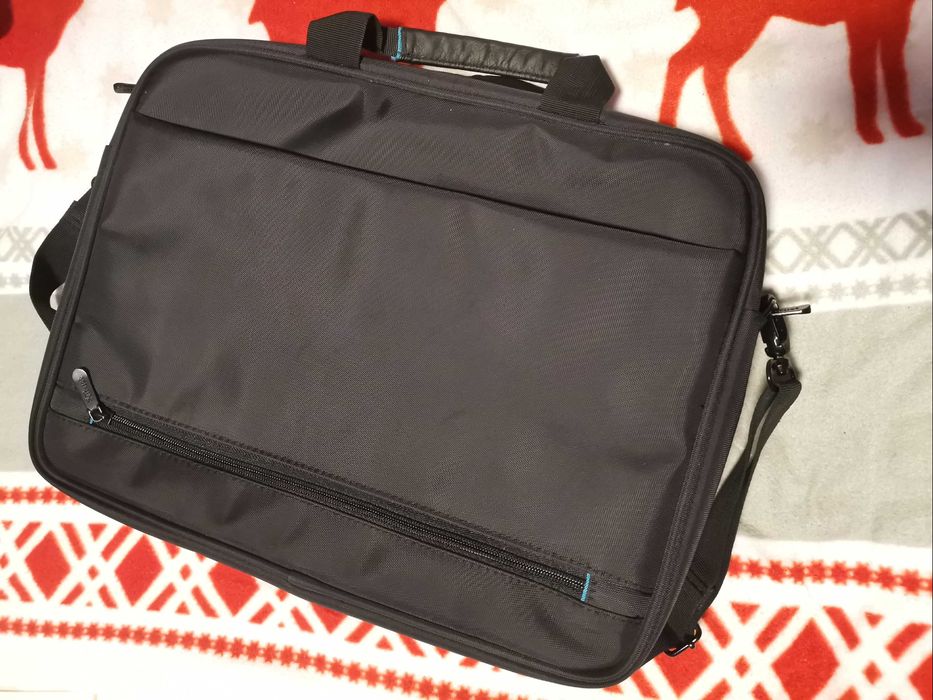 Geanta laptop noua