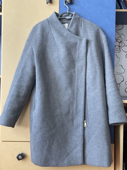 Продам женское  пальто