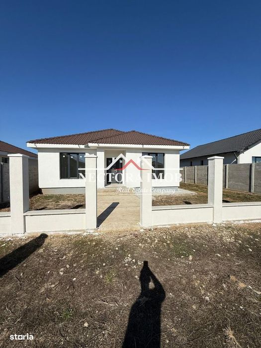 NECTORA IMOB-Casa 4 camere, 2 bai, Santandrei, 110 mp + 500 mp teren