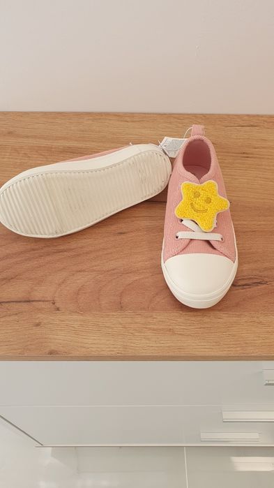 Детски обувки за момиче