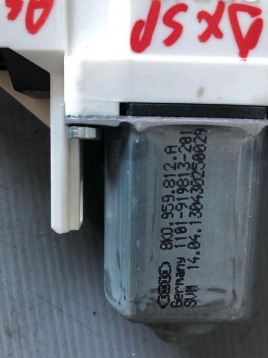 Motoras macara geam electric dreapta spate audi a4 b8