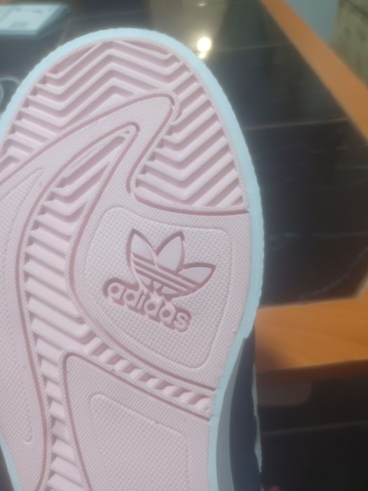 Adidasi Adidas Originals Extaball W