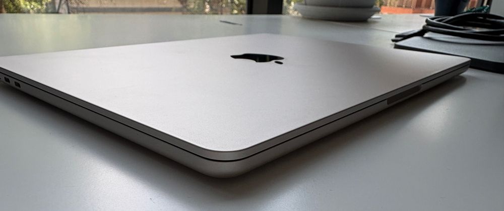 Apple Macbook Air 2022 13' M2 256GB
