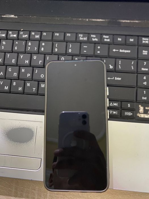 Samsung Galaxy S22 + plus 8/256