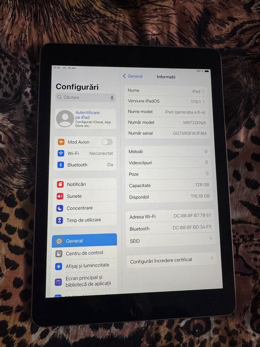 Apple iPad 6th Gen (A1893) 9.7" 128GB