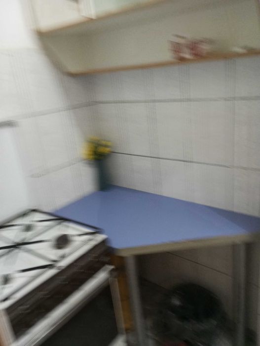 Inchiriez garsonira  etaj1 zona catedrala lidel zamca