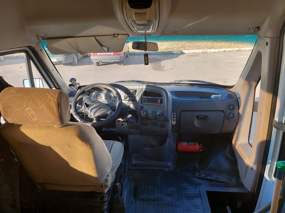 Продам Iveco daily 2012 (пассажирский)