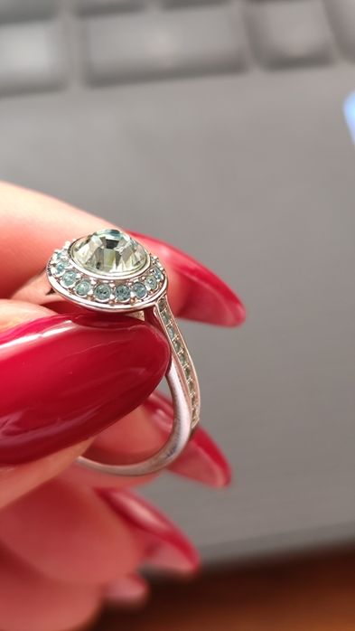 Пръстен Swarovski