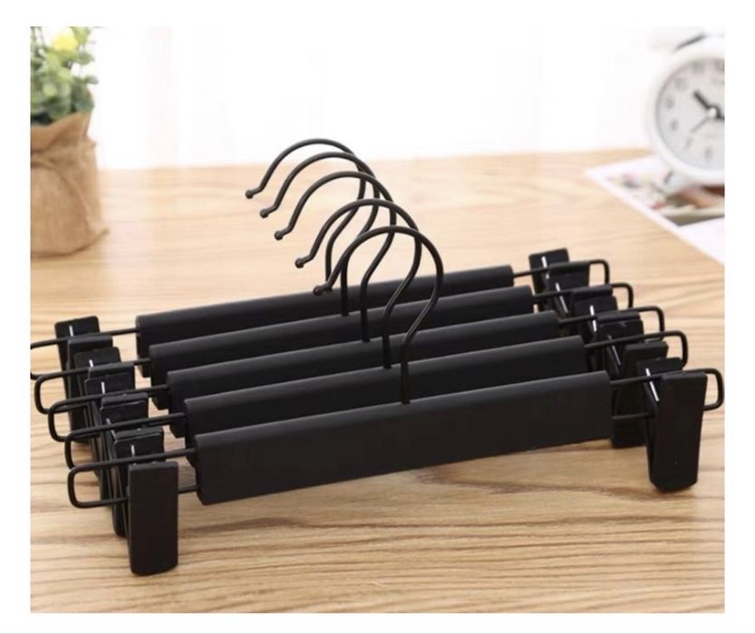 Набор вешалок для одежды