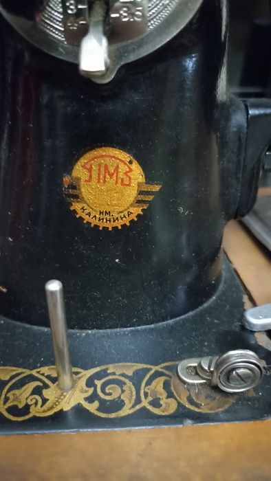 Ручная швейная машинка