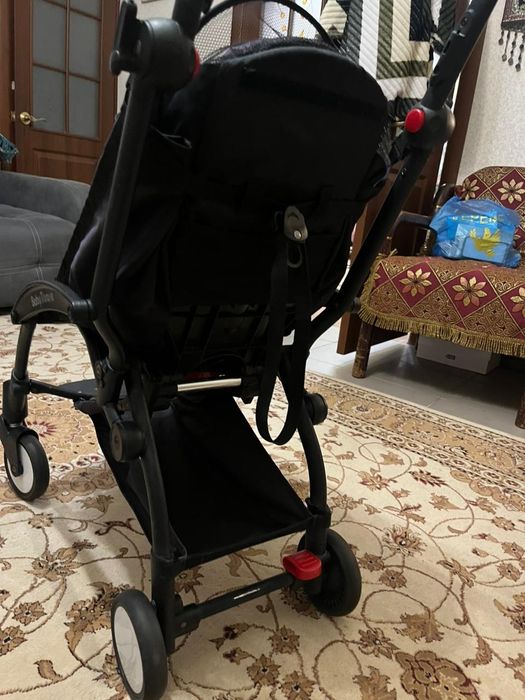 Коляска прогулочная Baby Throne