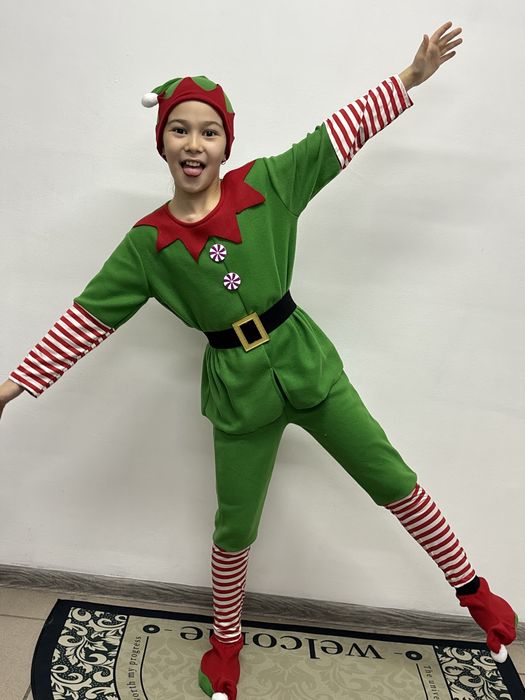 Продаются новогодние костюмы недорого