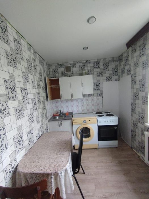 Продам 2× комнатную квартиру