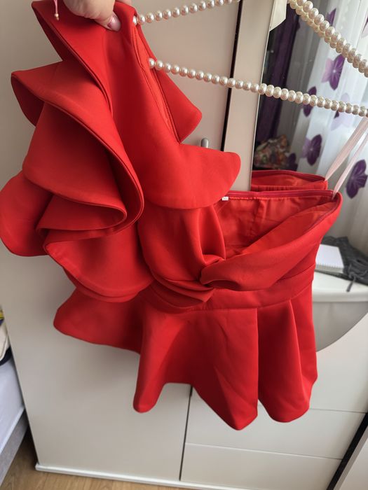 Rochie superba Nouă