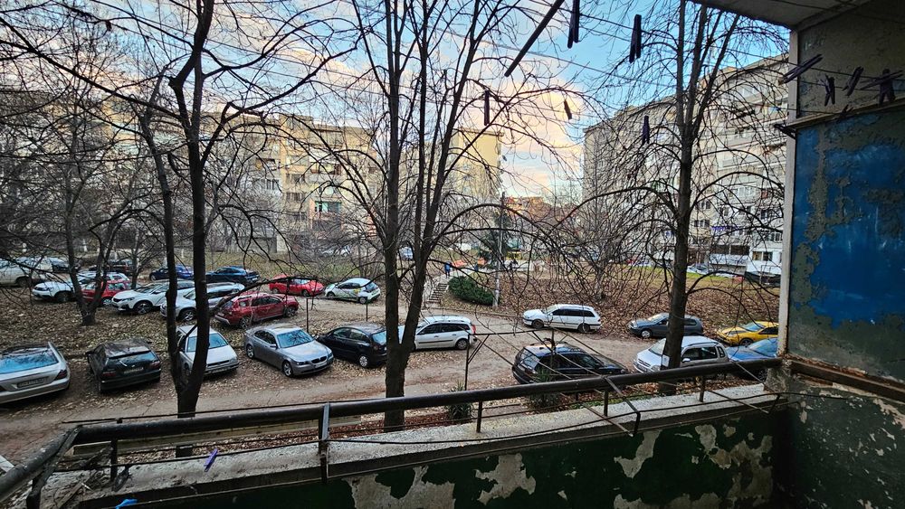 Дава се под наем Двустаен апартамент в с. Горна Митрополия, Област Плевен - 67 кв.м за 204 € - Снимка #12